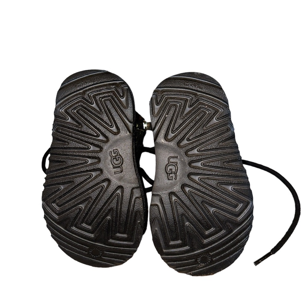 UGG Mini Boots - Picture 4 of 4